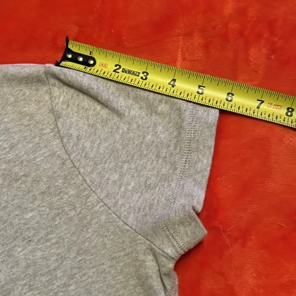 NY&Co Gray short sleeve hooded sweatshirt w/ a extended pocket & low V neck. - Picture 6 of 12